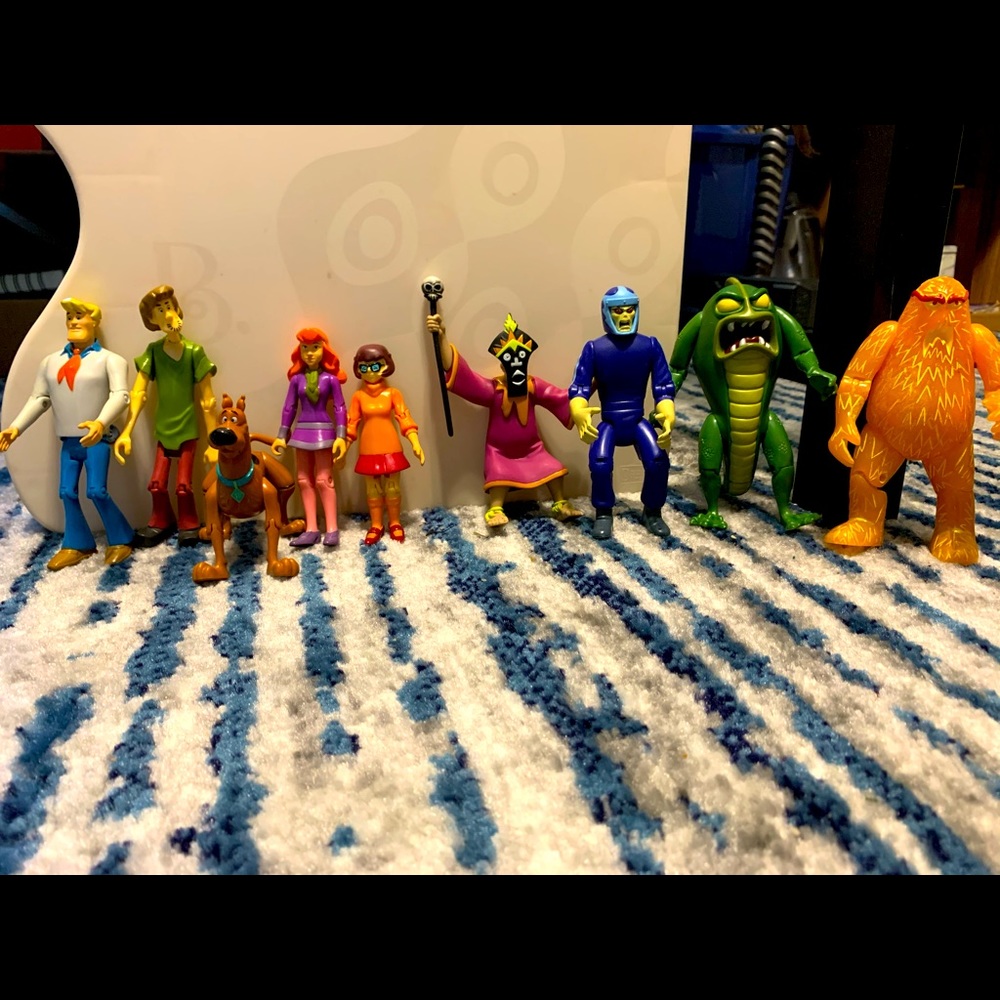 Scooby Doo Set + 4 Villians